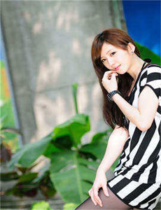 我和岳乱妇三级高清电影/玩少妇女邻居