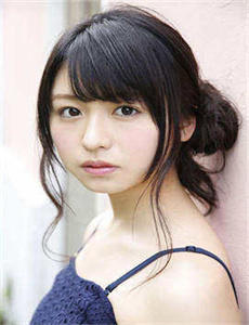 挺进朋友人妻的身体里A片/爱唯侦察论坛